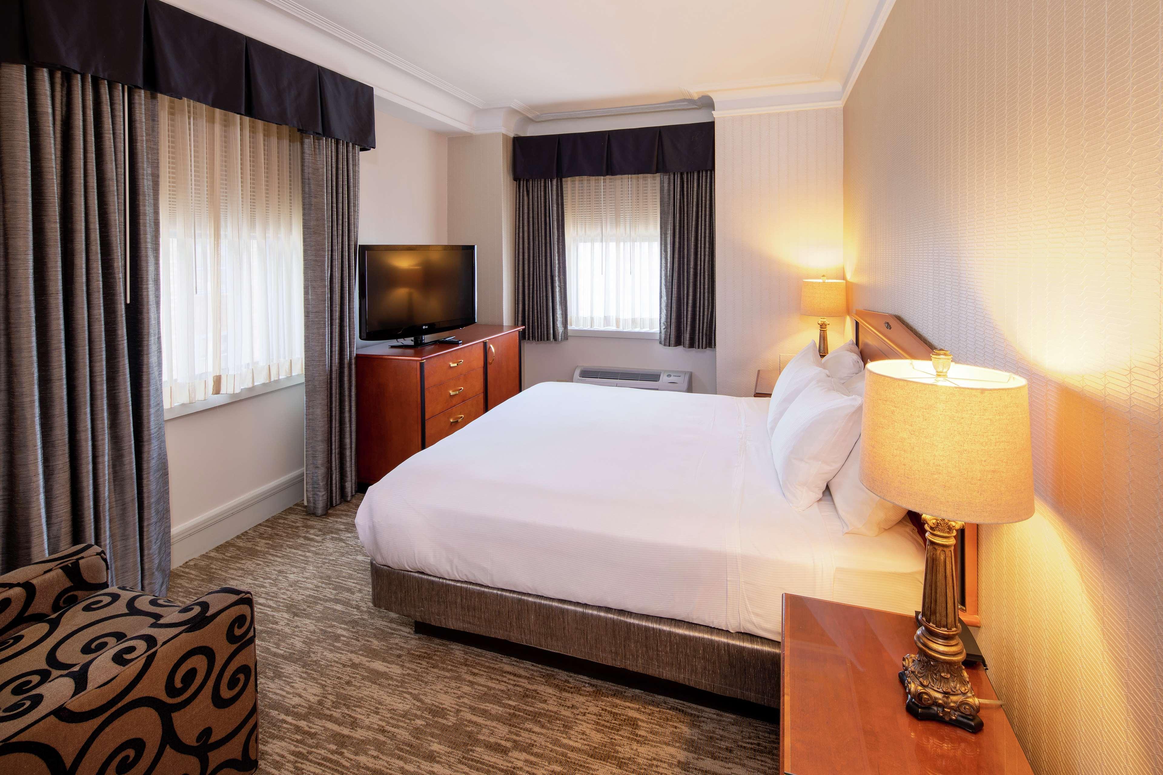 Hilton Cincinnati Netherland Plaza Esterno foto