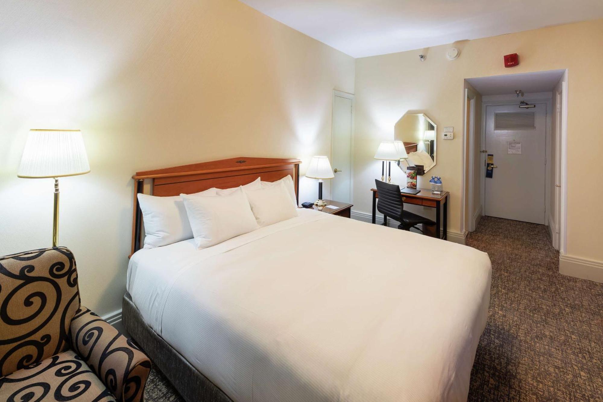 Hilton Cincinnati Netherland Plaza Esterno foto
